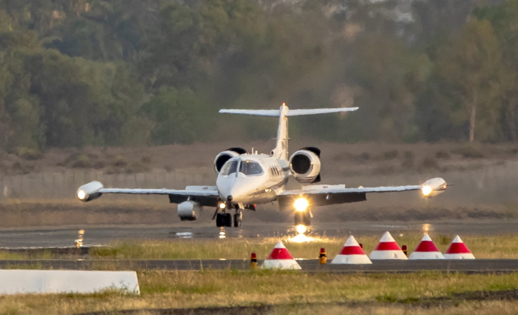 Learjet 35 charter flights