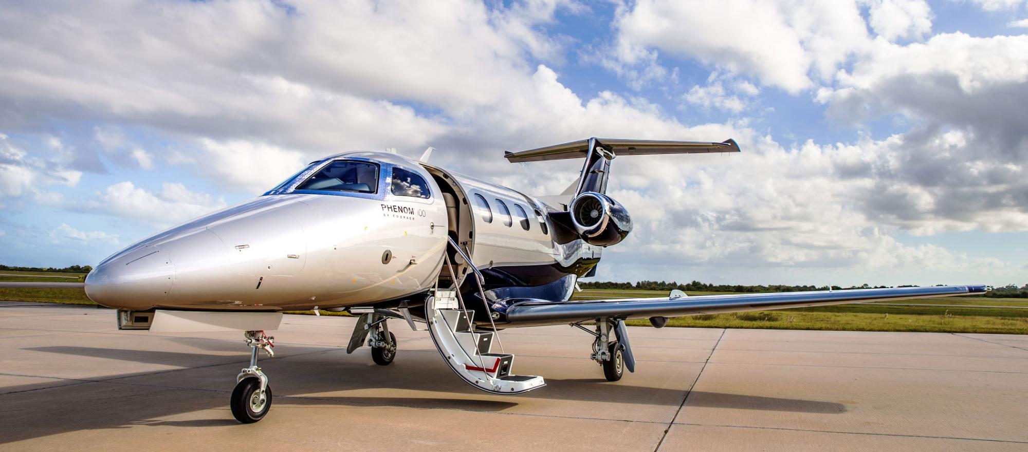 Embraer Phenom 100 Charter Rates Performance Specs Emb 500