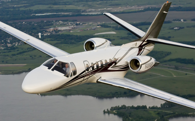 Toby is a Captain (PIC) on the Cessna Citation 500 series—which includes over 10 different jets.