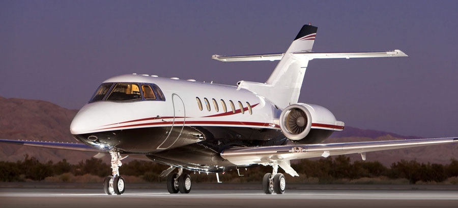 hawker 1000 charter