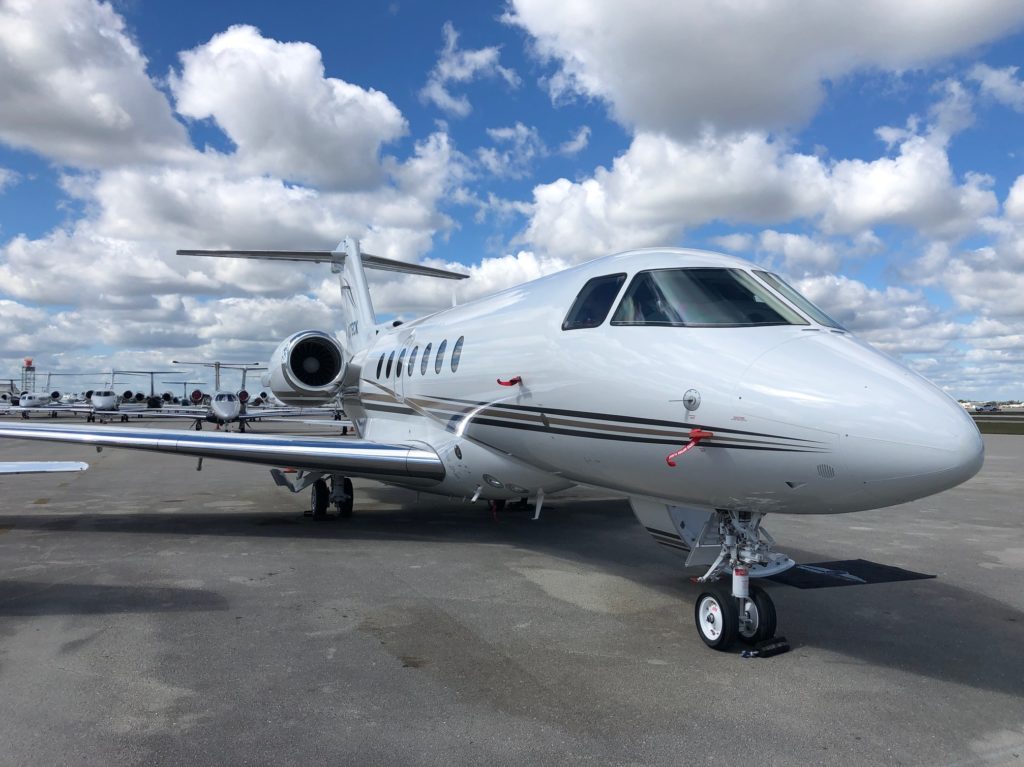 Hawker 4000 Charter Rates, Photos, & Specifications
