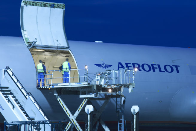 MD-11 cargo door