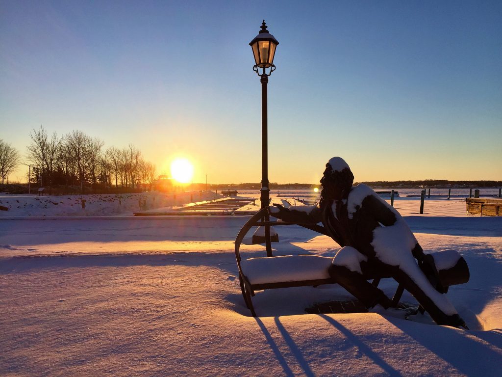 private flights to prince edward island