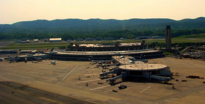 charter planes at Birmingham-Shuttlesworth International Airport 