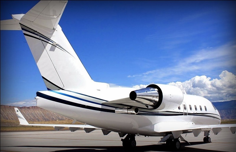 Challenger 604 Long Range Jet  